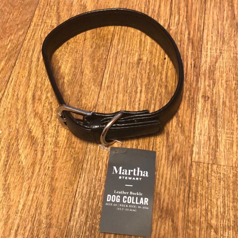Martha Stewart Black and Silver Leather Buckle Dog Collar Size 20